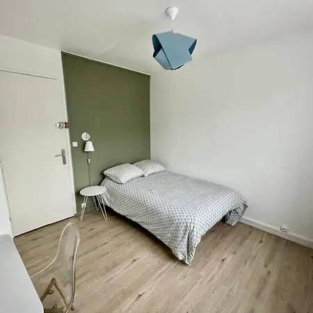 3 - Proche Dock 76 - 128 Rouen