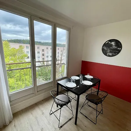 3 - Proche Dock 76 - 128 * Rouen